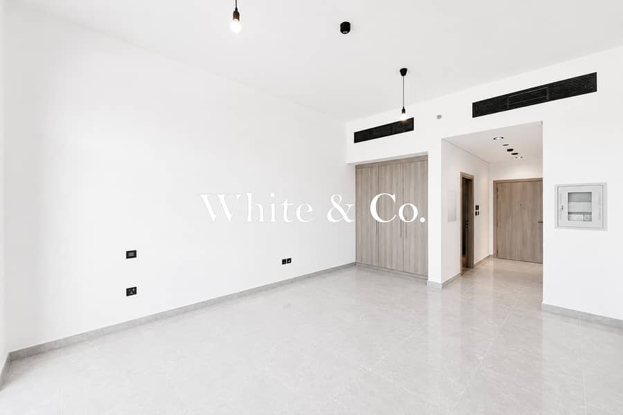 Vacant | Available soon | Community View - Image 1