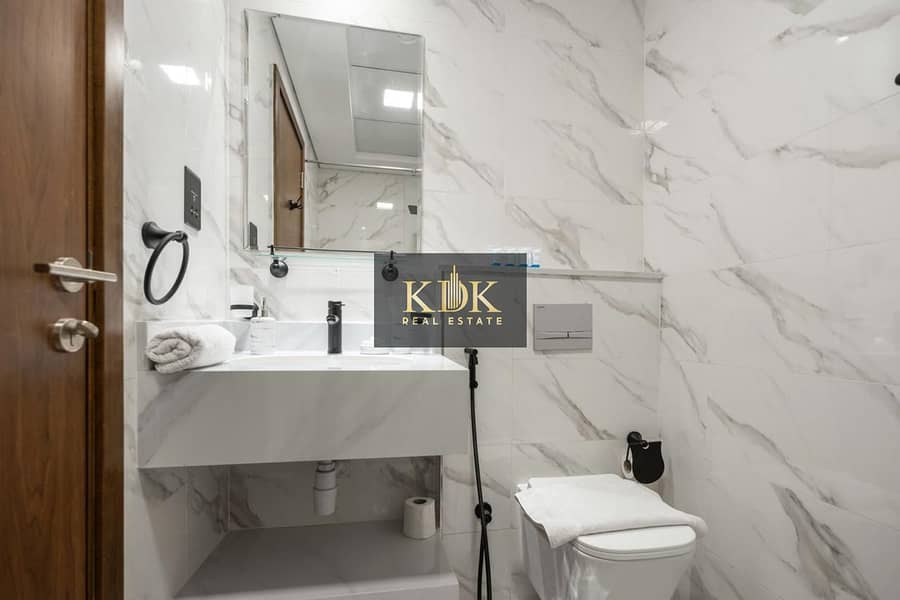 Furnished Studio | Community View | Ready to Move In - Image 9
