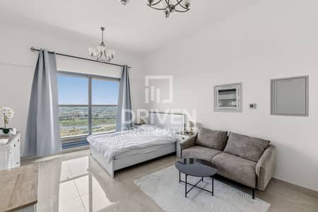 Studio for Rent in Business Bay, Dubai - Open View | 12 Cheques | 1 Month Free | Vacant