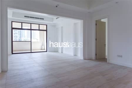 2 Bedroom Apartment for Rent in Downtown Dubai, Dubai - Upgraded | Study | Available Now 2 Bedroom Apartment for Rent in Downtown Dubai, Dubai - Upgraded | Study | Available Now