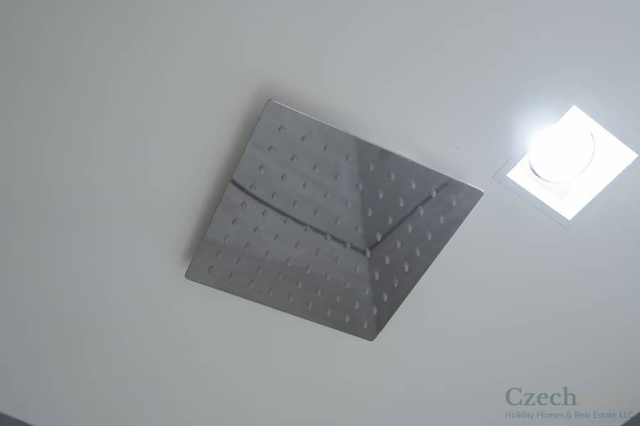 18 GCS01560. jpg