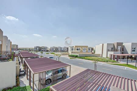 2 Bedroom Apartment for Rent in Dubai South, Dubai - Vacant | Large Balcony | Corner Unit