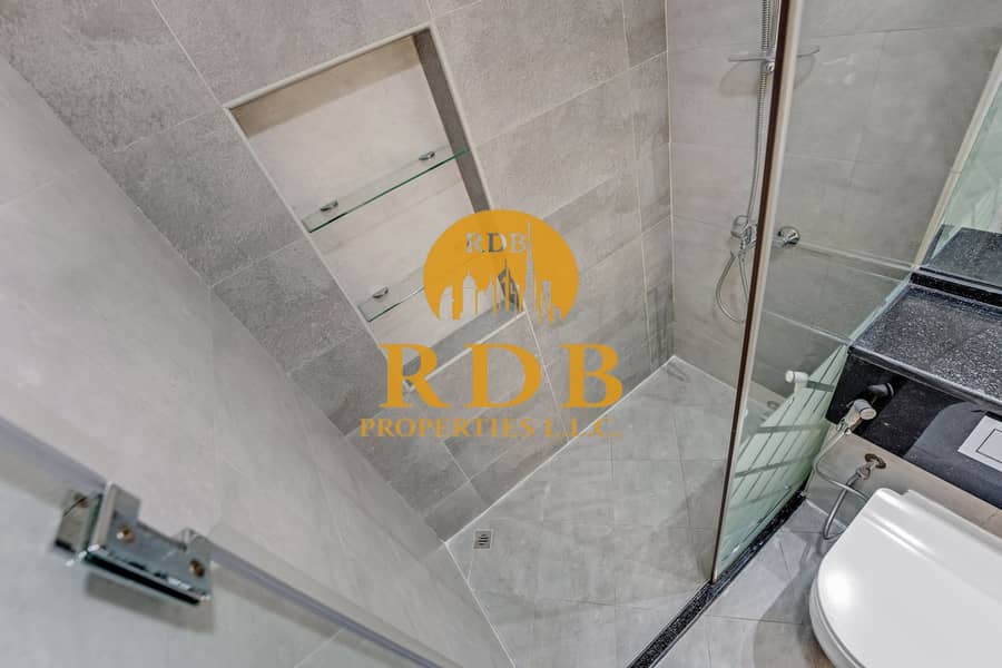 13 BATHROOM VIEW 3. jpg