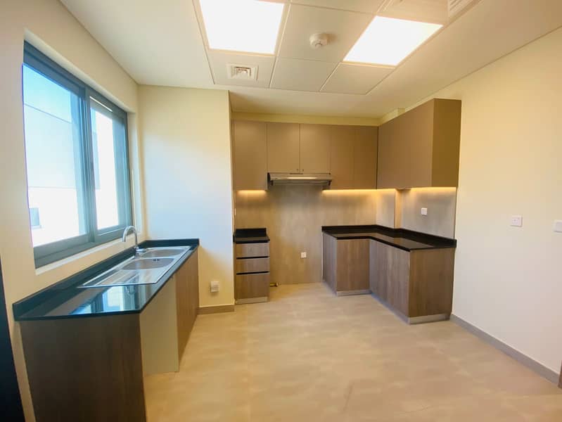 Brand New Luxury Corner Villa | 5 Master Bedrooms + Guest Room | Prime Location Near Entrance | Plot Size: 5,660 Sq. Ft Corner - Image 17