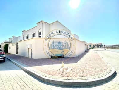 巴拉希， 夏尔迦 4 卧室别墅待租 - 29833. jpg