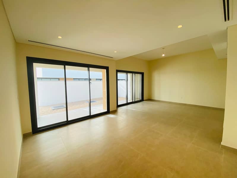 Brand New 3 Bedrooms Townhouse for Annual Rent in Ajman – Al Azha Community - Image 3