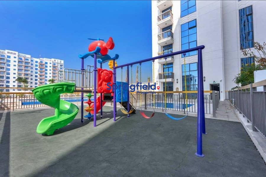 Furnished | Right on Metro | Vacant | Brand New - Image 23