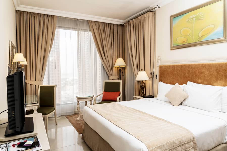 4 MERCURE DUBAI Bedroom 005. jpg