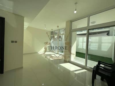 3 Camere Townhouse in Vendita a DAMAC Hills 2 (Akoya by DAMAC), Dubai - Villetta a schiera a DAMAC Hills 2 (Akoya by DAMAC)，Vardon, 3 camere da letto, 1500000 AED - 15372845