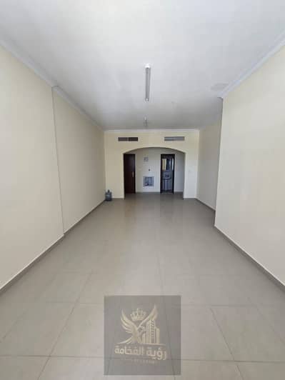 2 Bedroom Apartment for Rent in Al Khan, Sharjah - WhatsApp Image 2026-05-23 at 3.38. 32 AM. jpeg 2 Bedroom Apartment for Rent in Al Khan, Sharjah - WhatsApp Image 2026-05-23 at 3.38. 32 AM. jpeg