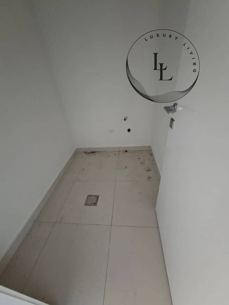 8 66768. jpg