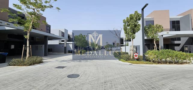 4 Cпальни Таунхаус Продажа в Тилал Сити, Шарджа - IMG-20241105-WA0029. jpg 4 Cпальни Таунхаус Продажа в Тилал Сити, Шарджа - IMG-20241105-WA0029. jpg