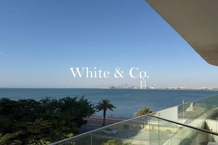 1 Bedroom Apartment for Sale in Palm Jumeirah, Dubai - Sea View | Large Terrace |Spacious Layout