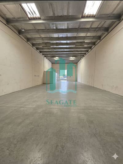 Warehouse for Rent in Dubai Investment Park (DIP), Dubai - Gemini_Generated_Image_v3vl74v3vl74v3vl. png Warehouse for Rent in Dubai Investment Park (DIP), Dubai - Gemini_Generated_Image_v3vl74v3vl74v3vl. png