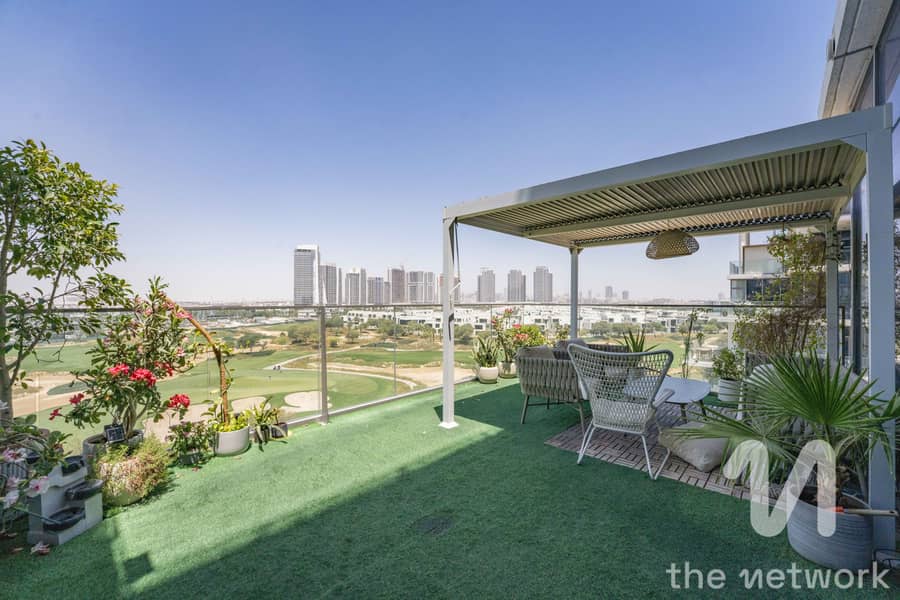 Golf Course View | Upgraded | Vacant Golf Course View | Upgraded | Vacant