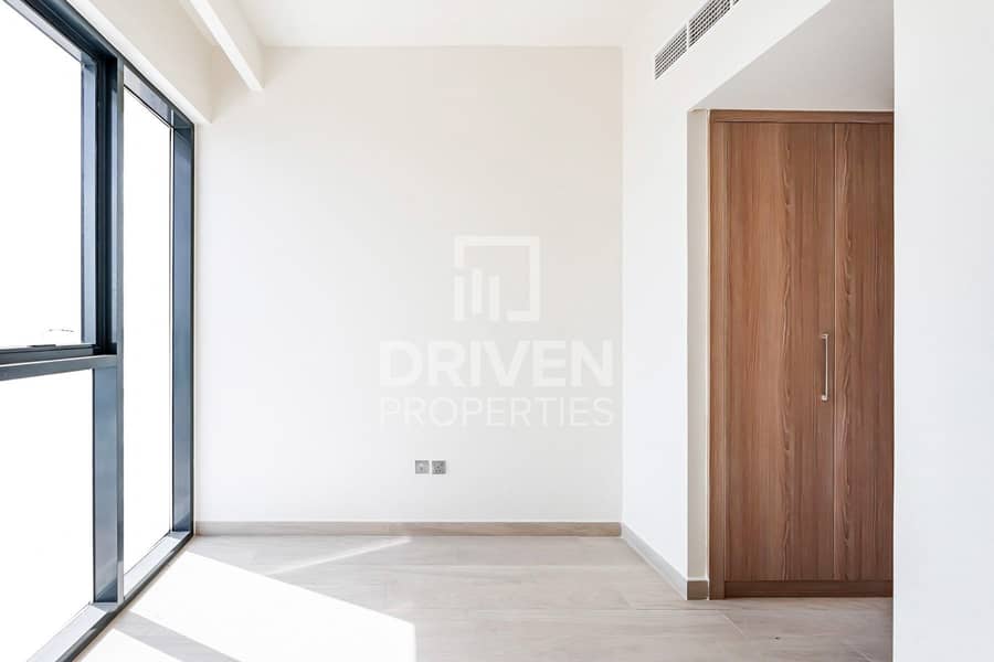 Corner Unit | Huge Terrace | Fitted Kitchen Corner Unit | Huge Terrace | Fitted Kitchen