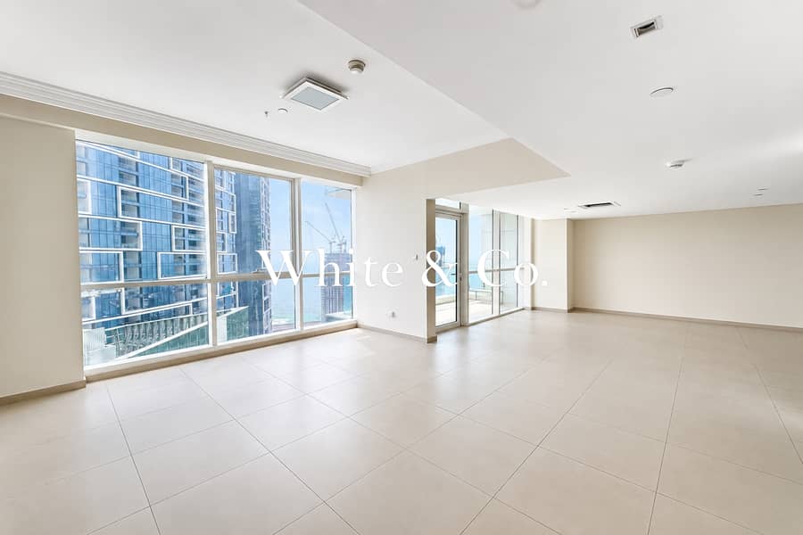 High Floor | 2 Bed | Partial Sea Views High Floor | 2 Bed | Partial Sea Views