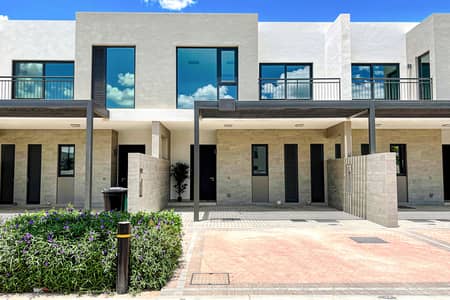 3 Bedroom Townhouse for Rent in Arabian Ranches 2, Dubai - Vacant June | Single Row | Large Plot 3 Bedroom Townhouse for Rent in Arabian Ranches 2, Dubai - Vacant June | Single Row | Large Plot