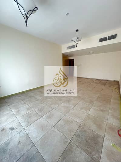 شقة 2 غرفة نوم للايجار في المجاز، الشارقة - WhatsApp Image 2026-06-01 at 11.52. 53 PM. jpeg شقة 2 غرفة نوم للايجار في المجاز، الشارقة - WhatsApp Image 2026-06-01 at 11.52. 53 PM. jpeg
