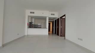 12 cheques / High Floor / Street View