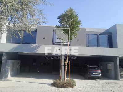 تاون هاوس 2 غرفة نوم للبيع في مدينة تلال، الشارقة - fdf28e18-83b6-4235-9ff5-92c857c2b34b. jpg تاون هاوس 2 غرفة نوم للبيع في مدينة تلال، الشارقة - fdf28e18-83b6-4235-9ff5-92c857c2b34b. jpg