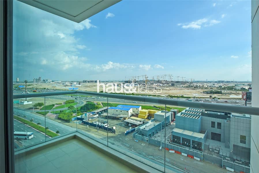 One Bed| Immaculate Unit| Sunrise View|Al Khail Rd