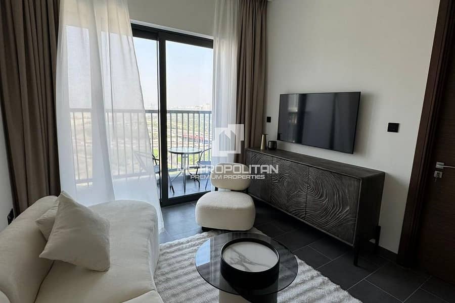 Furnished 1BHK | Burj Khalifa View | Ready To Move Furnished 1BHK | Burj Khalifa View | Ready To Move