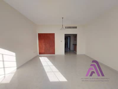 Estudio para en Alquiler en International City, Dubai - WhatsApp Image 2020-09-29 at 4.23. 45 PM - Copy. jpeg Estudio para en Alquiler en International City, Dubai - WhatsApp Image 2020-09-29 at 4.23. 45 PM - Copy. jpeg
