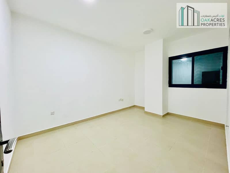 4 81ec76a0-87fd-40db-bbd7-d6d7cc393516. jpg