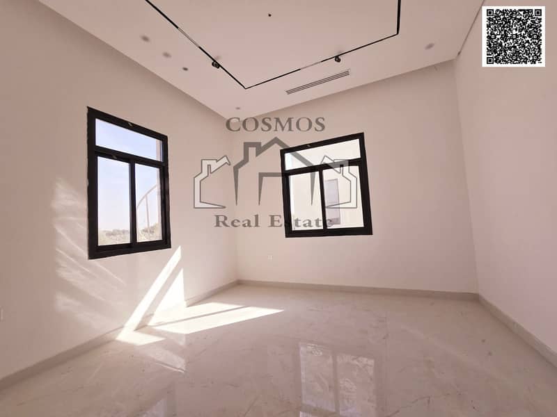 10 4br room3. jpeg
