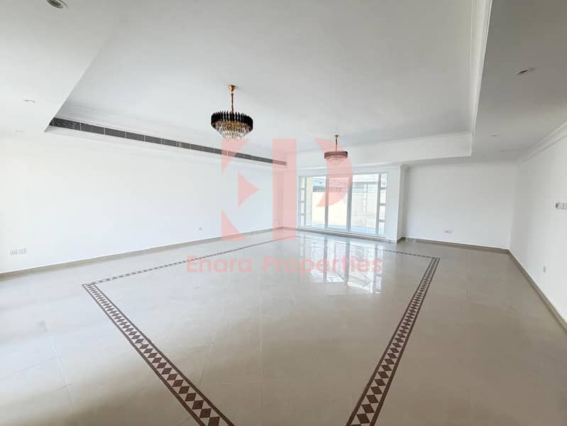 Luxury l Shared Pool+Gym+Garden l 4BR l Ready Luxury l Shared Pool+Gym+Garden l 4BR l Ready