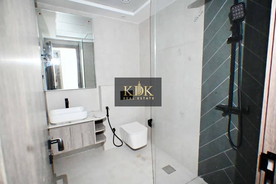 2BR Penthouse |Large Terrace| Move In Ready - Image 13