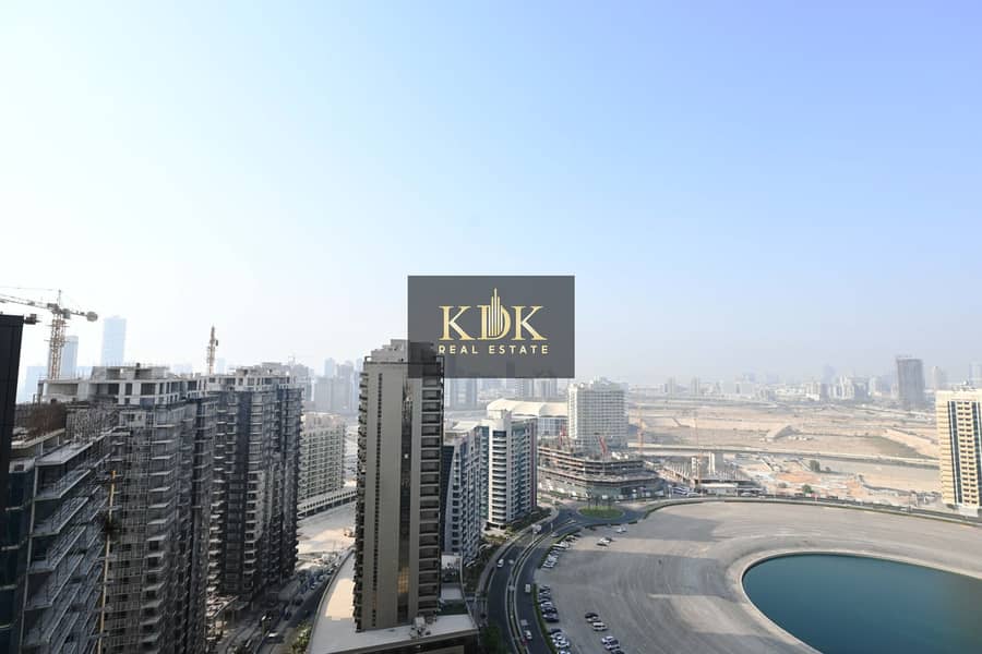 2BR Penthouse |Large Terrace| Move In Ready - Image 16