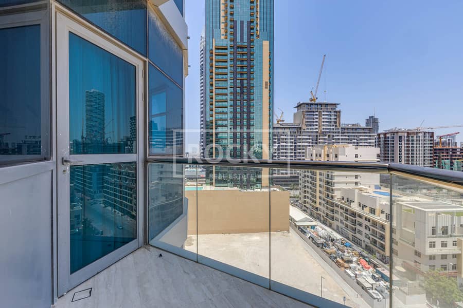 20 Amaris Residence-20. jpg