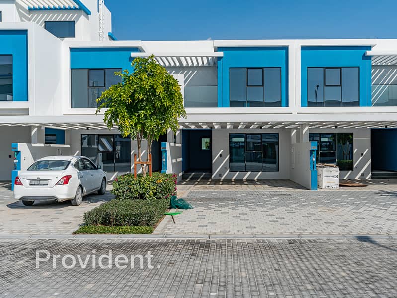 Exclusive | Brand New | Spacious Exclusive | Brand New | Spacious