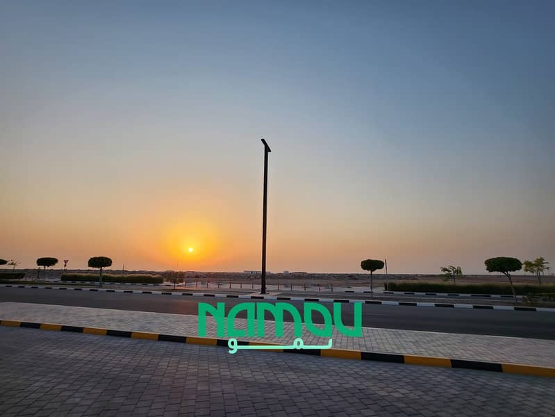 3 Image 3