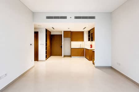 1 Bedroom Flat for Rent in Dubai Creek Harbour, Dubai - Pool View | High Floor Floor | Ready to Move-in 1 Bedroom Flat for Rent in Dubai Creek Harbour, Dubai - Pool View | High Floor Floor | Ready to Move-in