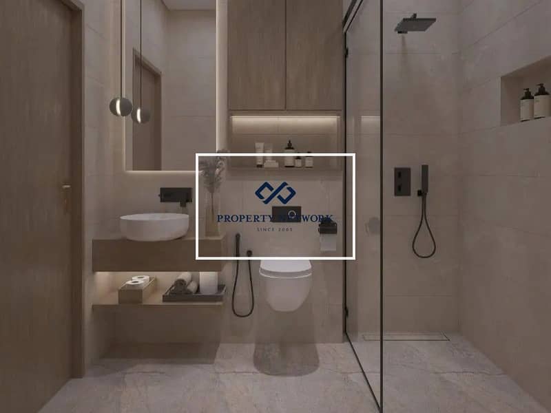 21 Bathroom-2. jpg