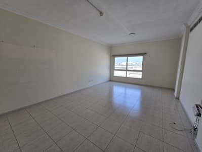 2 Bedroom Flat for Rent in Al Qulayaah, Sharjah - WhatsApp Image 2026-06-04 at 13.22. 27 (2). jpeg 2 Bedroom Flat for Rent in Al Qulayaah, Sharjah - WhatsApp Image 2026-06-04 at 13.22. 27 (2). jpeg