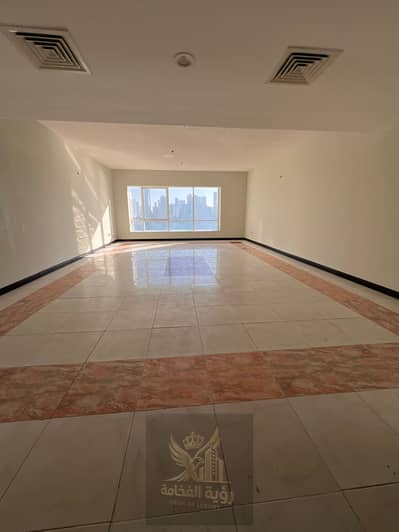4 Bedroom Flat for Rent in Al Majaz, Sharjah - WhatsApp Image 2026-06-04 at 5.35. 45 PM. jpeg 4 Bedroom Flat for Rent in Al Majaz, Sharjah - WhatsApp Image 2026-06-04 at 5.35. 45 PM. jpeg