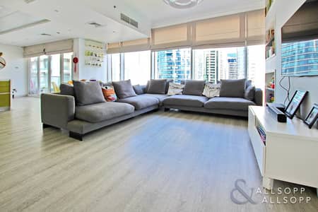 Upgraded | Lake View | 2 Balcony | Bright Upgraded | Lake View | 2 Balcony | Bright