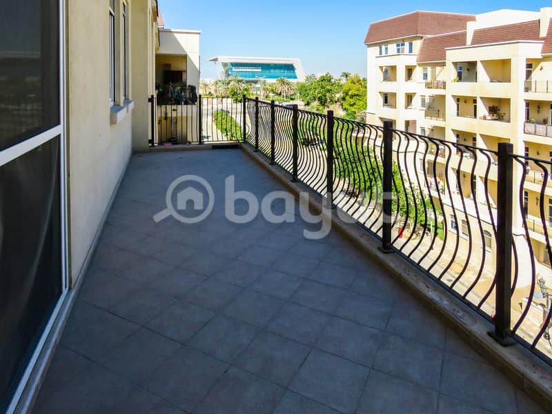 Spacious 1 Bedroom Apartment with Community View