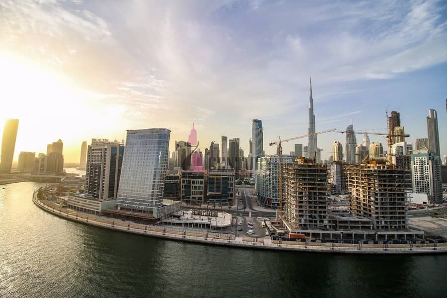 1 BR with full canal & burj khalifa view