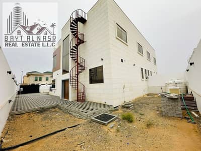 4 Bedroom Villa for Rent in Hoshi, Sharjah - WhatsApp Image 2026-06-04 at 3.38. 20 PM (1). jpeg 4 Bedroom Villa for Rent in Hoshi, Sharjah - WhatsApp Image 2026-06-04 at 3.38. 20 PM (1). jpeg