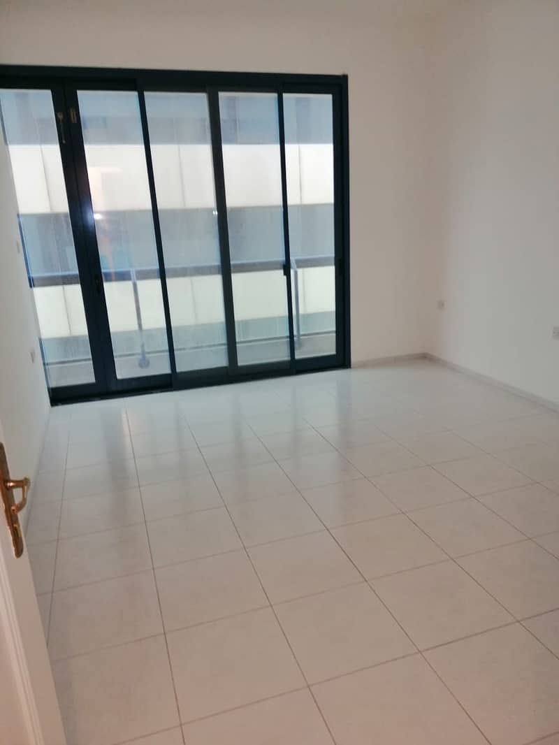 Comfortable and Clean 2 Bedrooms Apartment available in Electra street Abou Dhabi