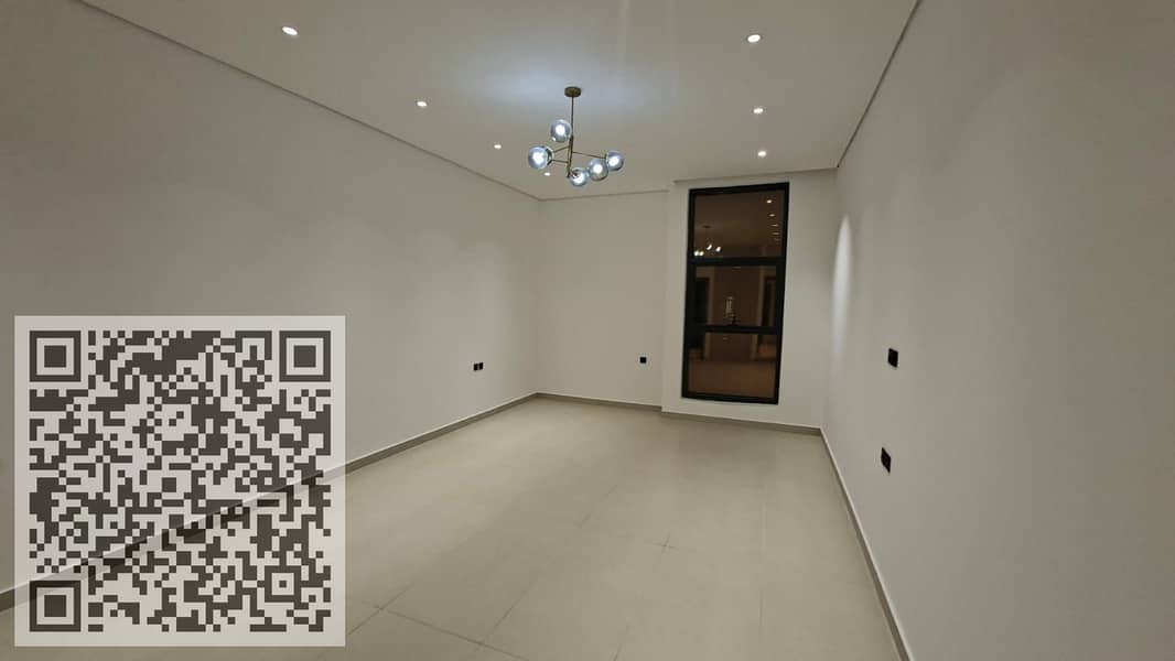 14 21eff061-cf7a-4f7f-96fa-e41b576ff891. jpg