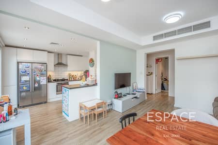 Exclusive and Fully Upgraded 2 Bed Villa Exclusive and Fully Upgraded 2 Bed Villa