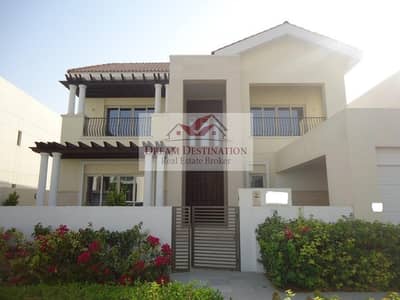 Urgent Sale - 4 Bedroom Mediterranean Villa in D1 Urgent Sale - 4 Bedroom Mediterranean Villa in D1