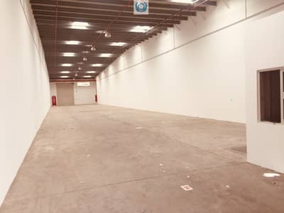 Two entrance warehouse Two entrance warehouse