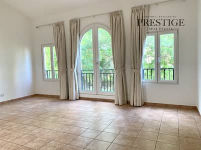 Townhouse Rent Upgraded Near to Pool Corner Plot Townhouse Rent Upgraded Near to Pool Corner Plot